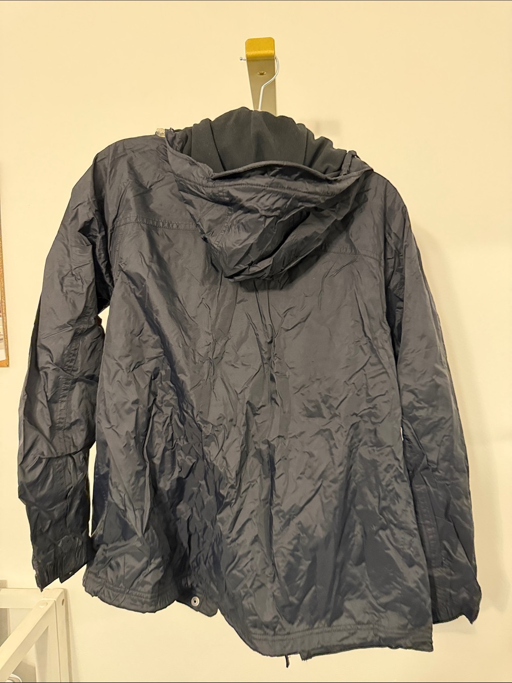 L.L. Bean Navy Hooded Shell Jacket - Picture 3 of 3